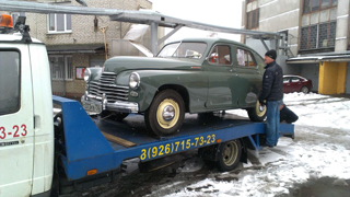 Бережная погрузка классического автомобиля
